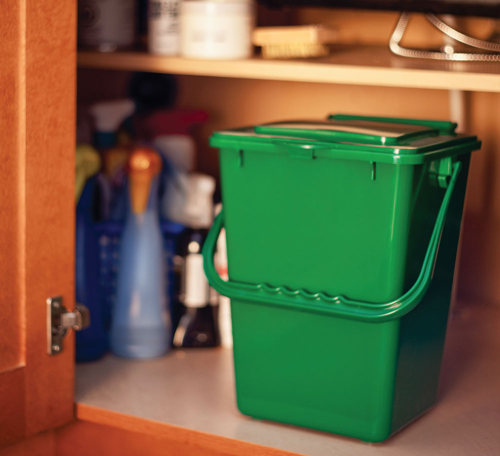 9l Kitchen Composter Bin under kitchen sink cabinet